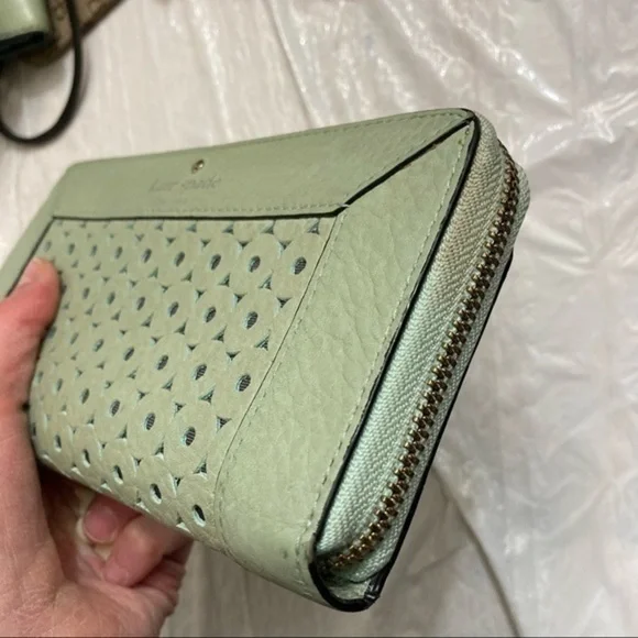 Kate spade green perforate eyelet lace leather zipper clutch wallet